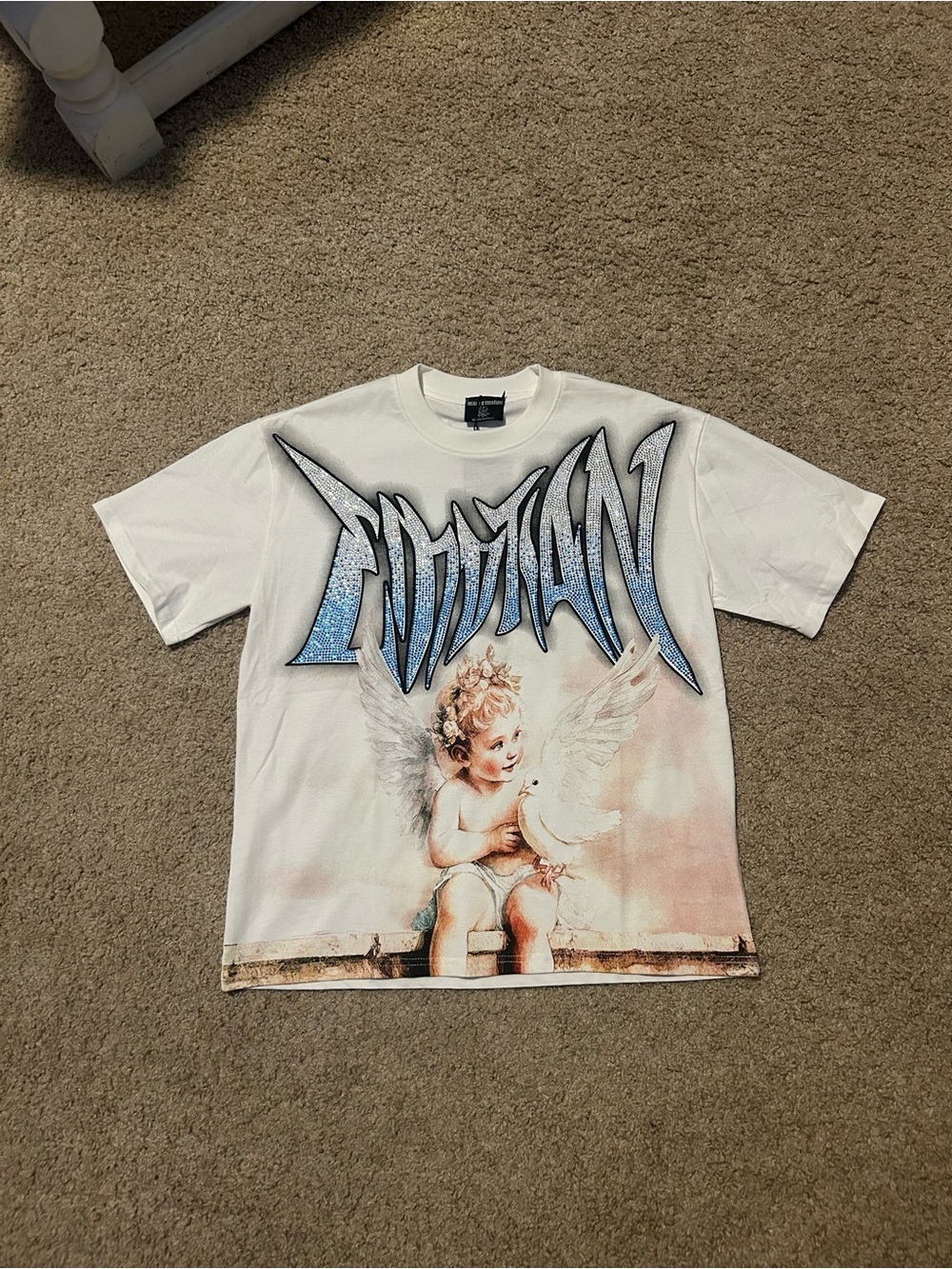 NWT Mixed Emotion Angel Dove Rhinestone Short Sleeve Graphic Print Tee Men M
